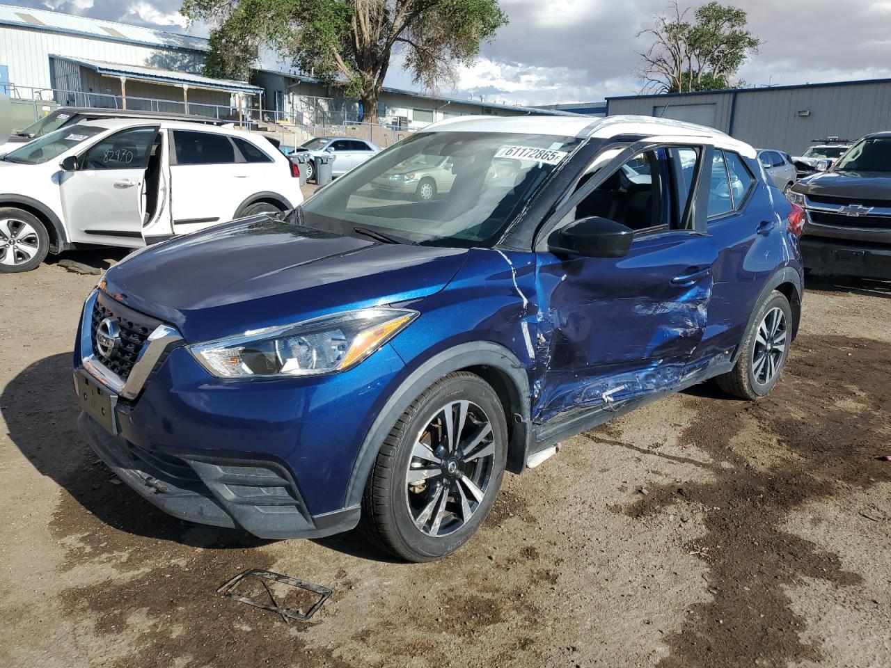 NISSAN KICKS SV 2020