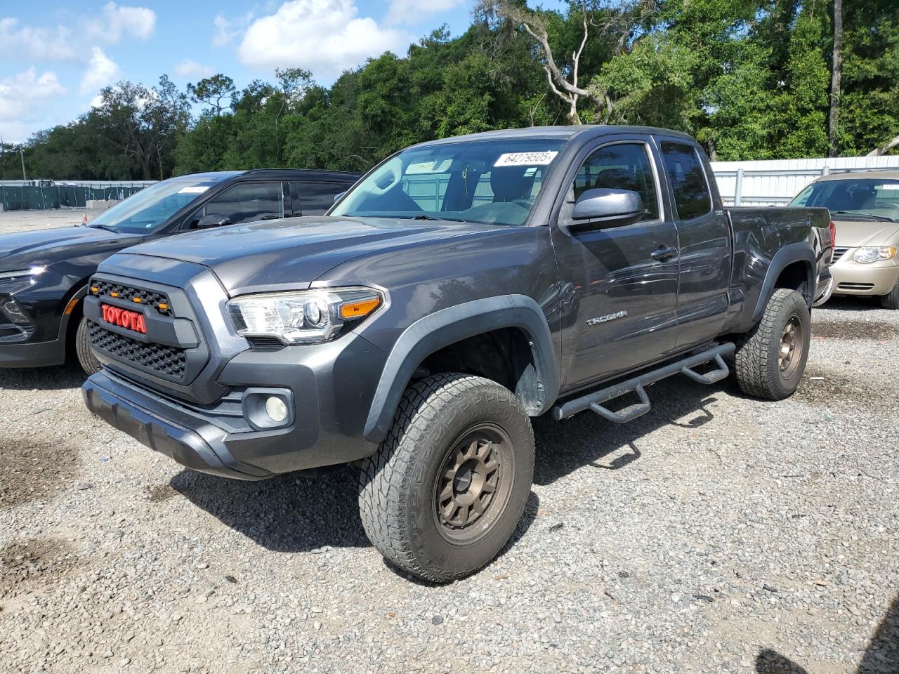 TOYOTA TACOMA ACC 2017