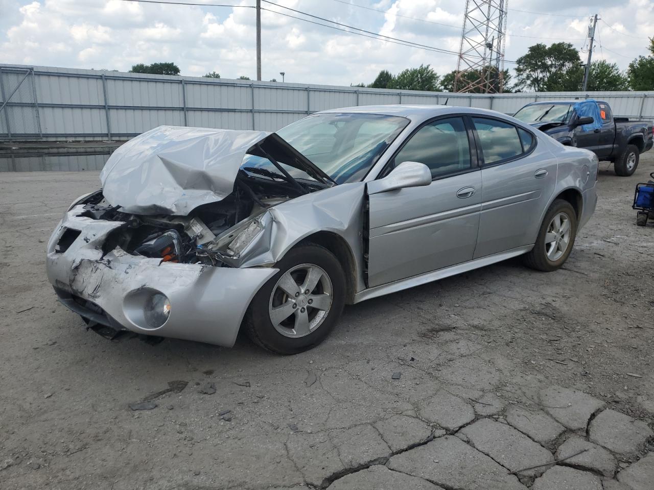 PONTIAC GRAND PRIX 2007