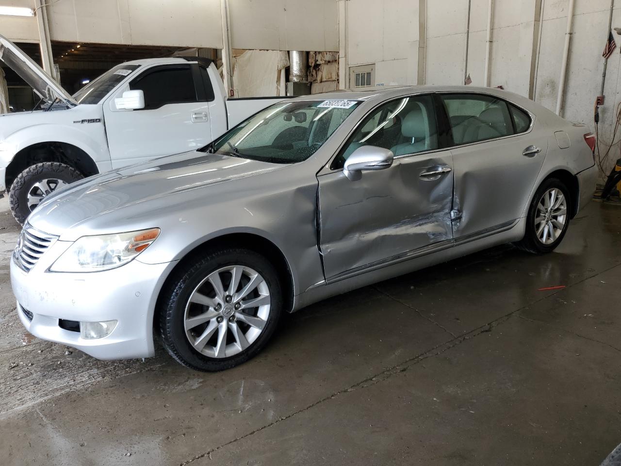 LEXUS LS 460L 2010