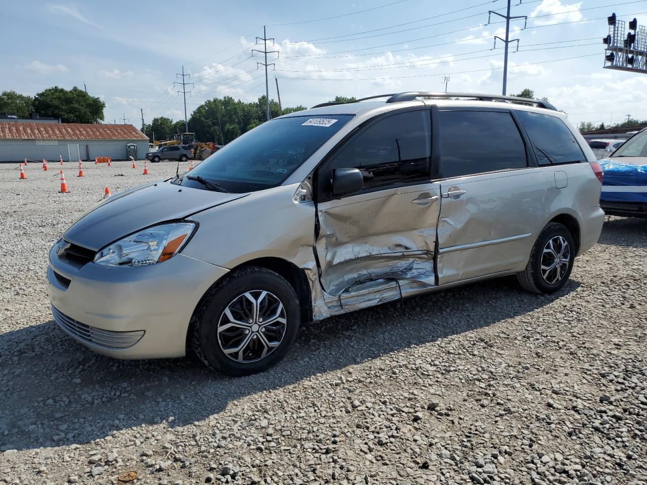 TOYOTA SIENNA CE 2005