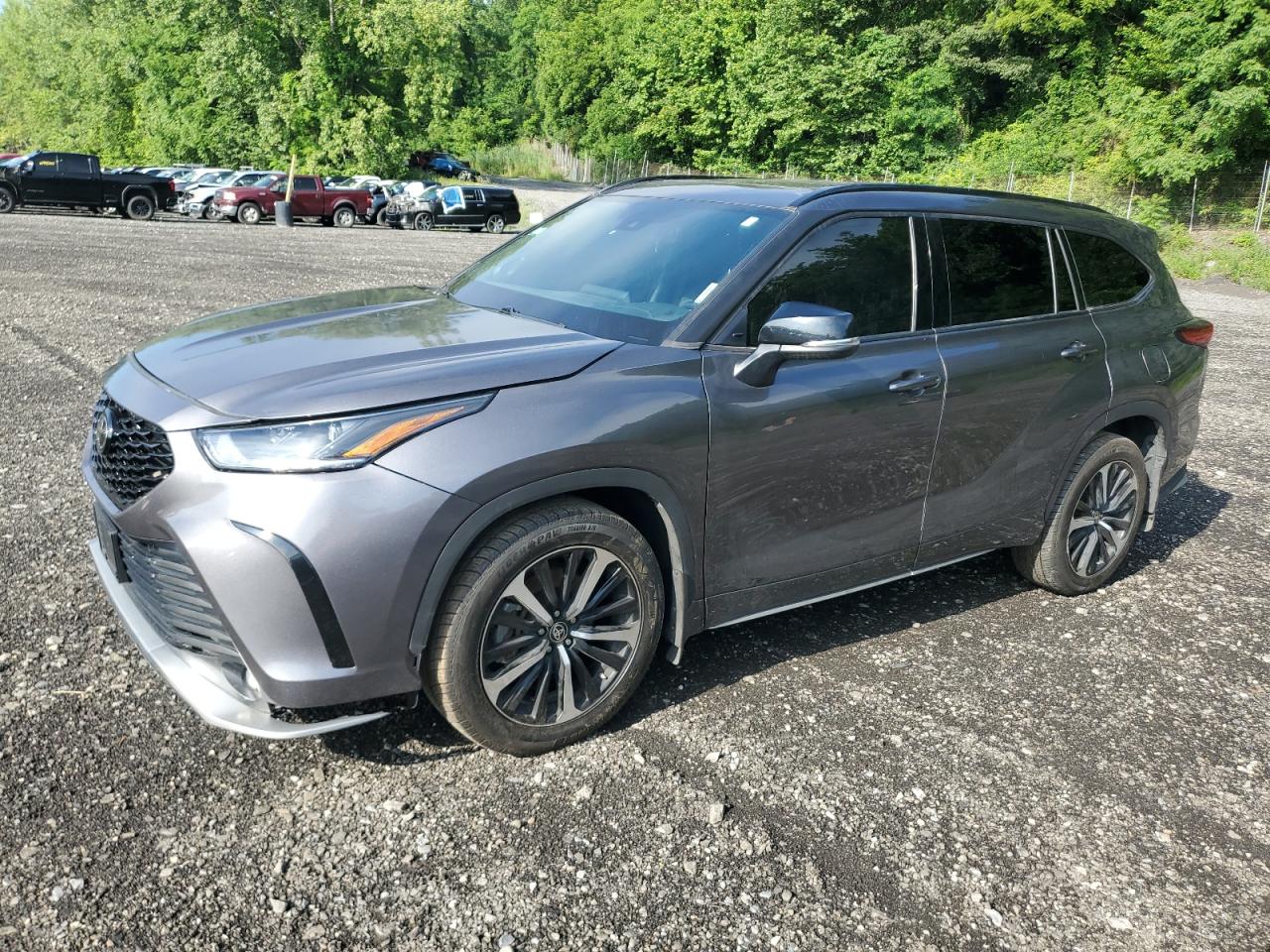 TOYOTA HIGHLANDER 2021