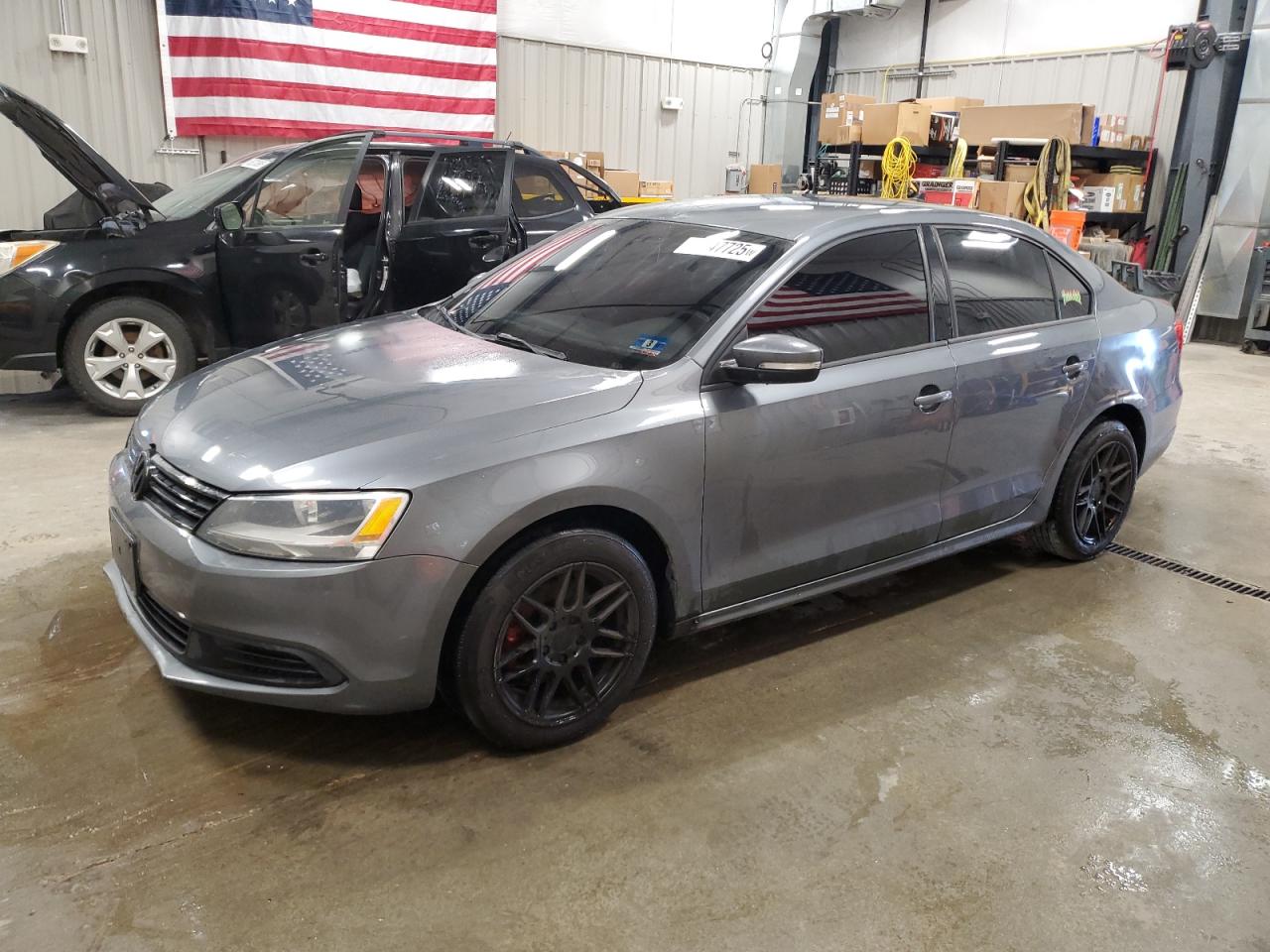VOLKSWAGEN JETTA SE 2014