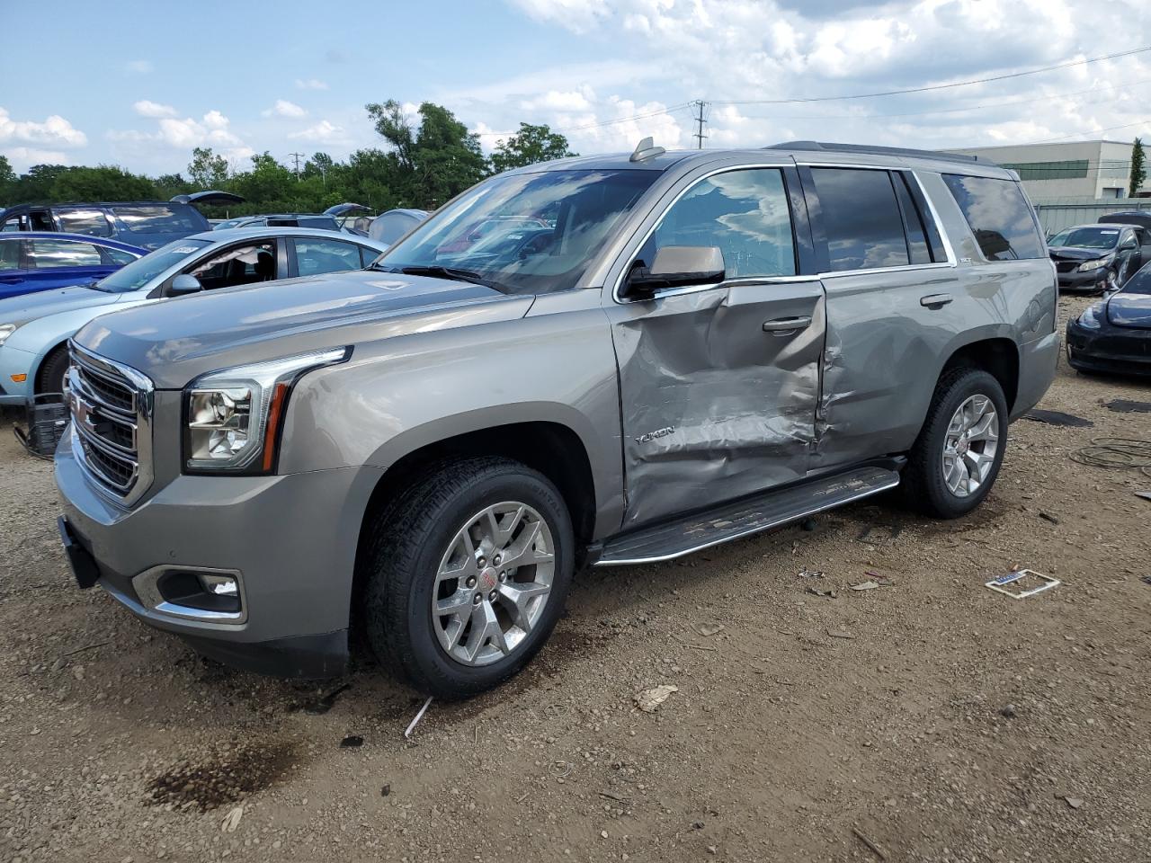 GMC YUKON SLT 2019