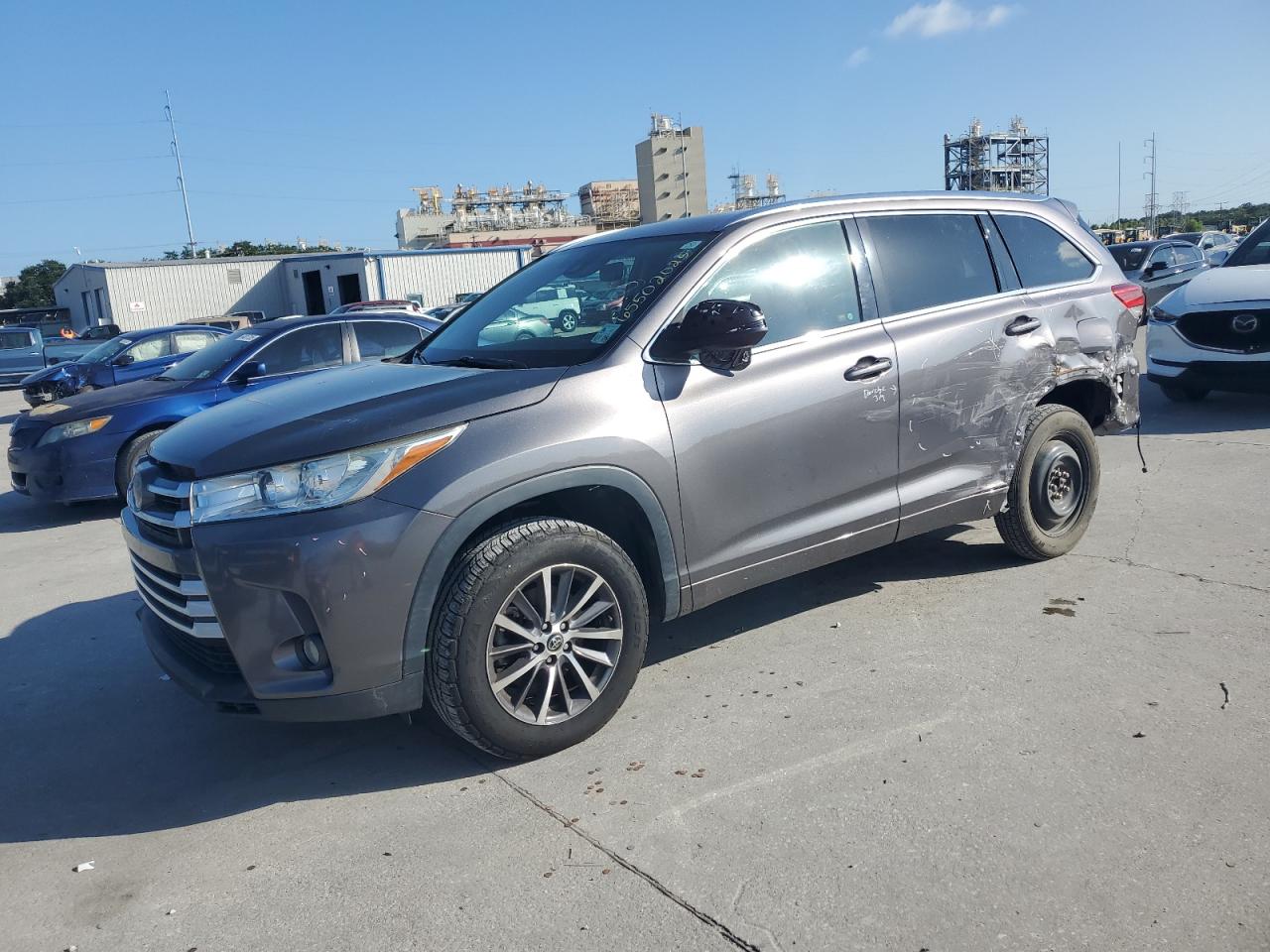 TOYOTA HIGHLANDER 2017