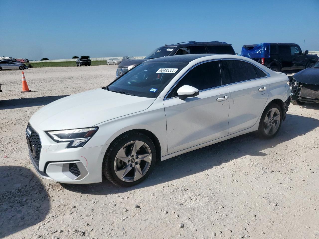 AUDI A3 PREMIUM 2023