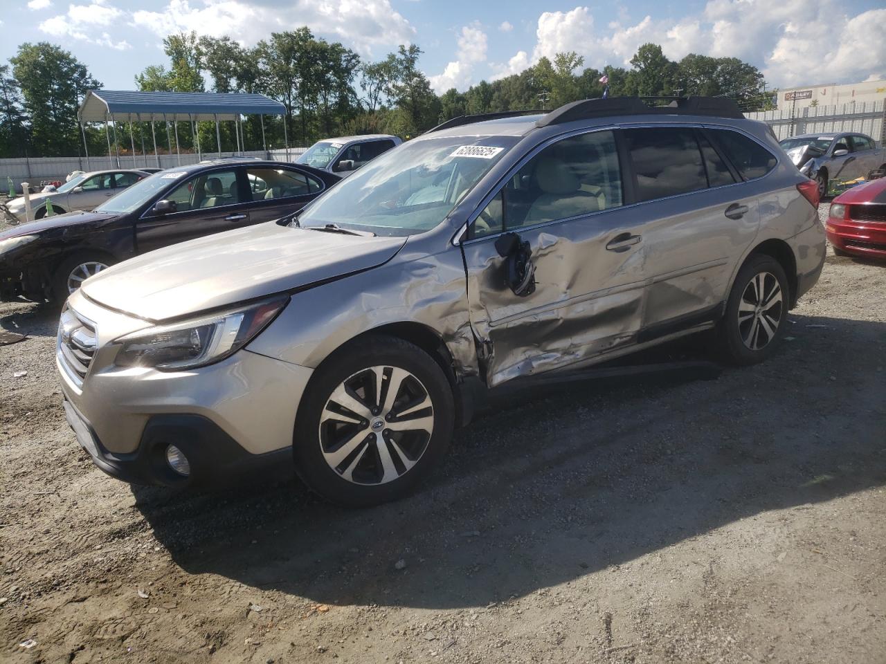 SUBARU OUTBACK 2. 2019