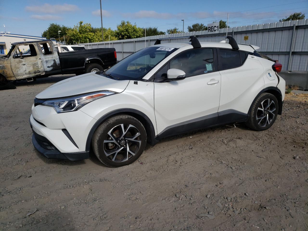 TOYOTA C-HR XLE 2018
