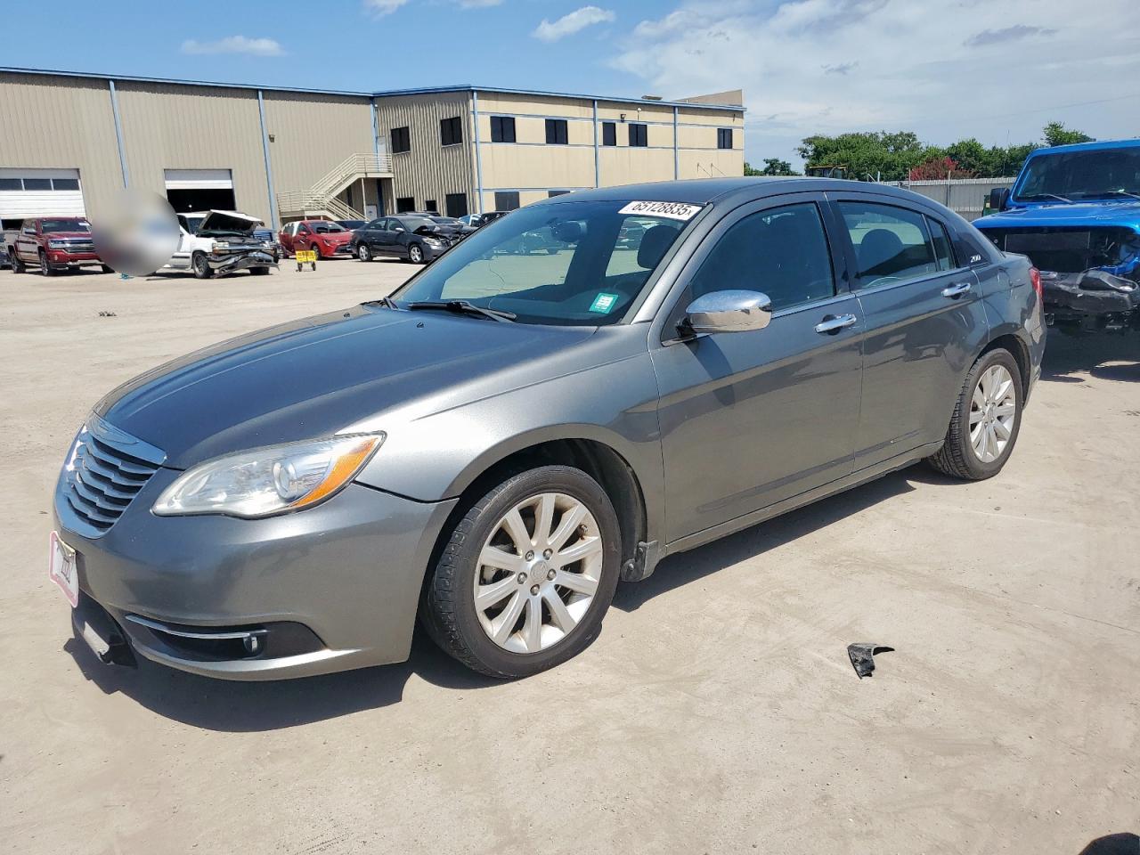 CHRYSLER 200 2013