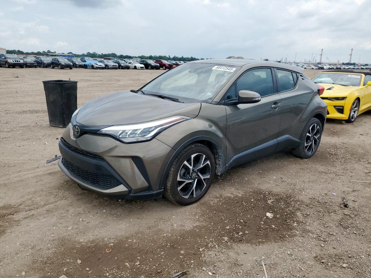 TOYOTA C-HR XLE 2021