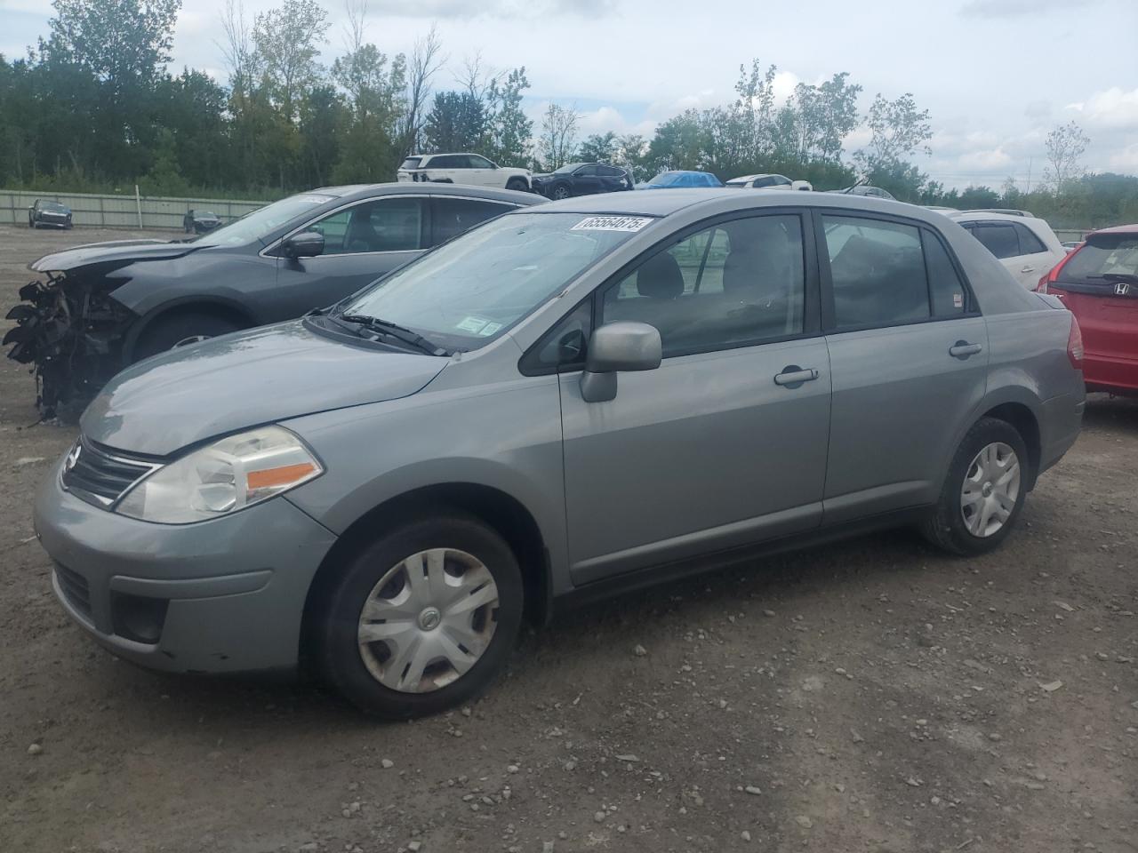 NISSAN VERSA S 2010