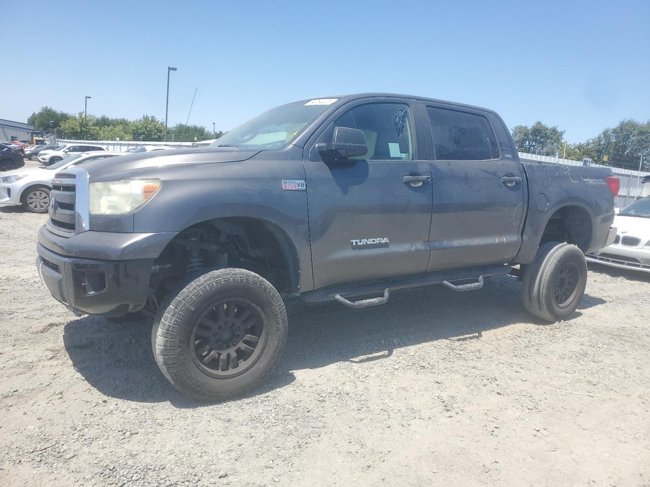 TOYOTA TUNDRA CRE 2013