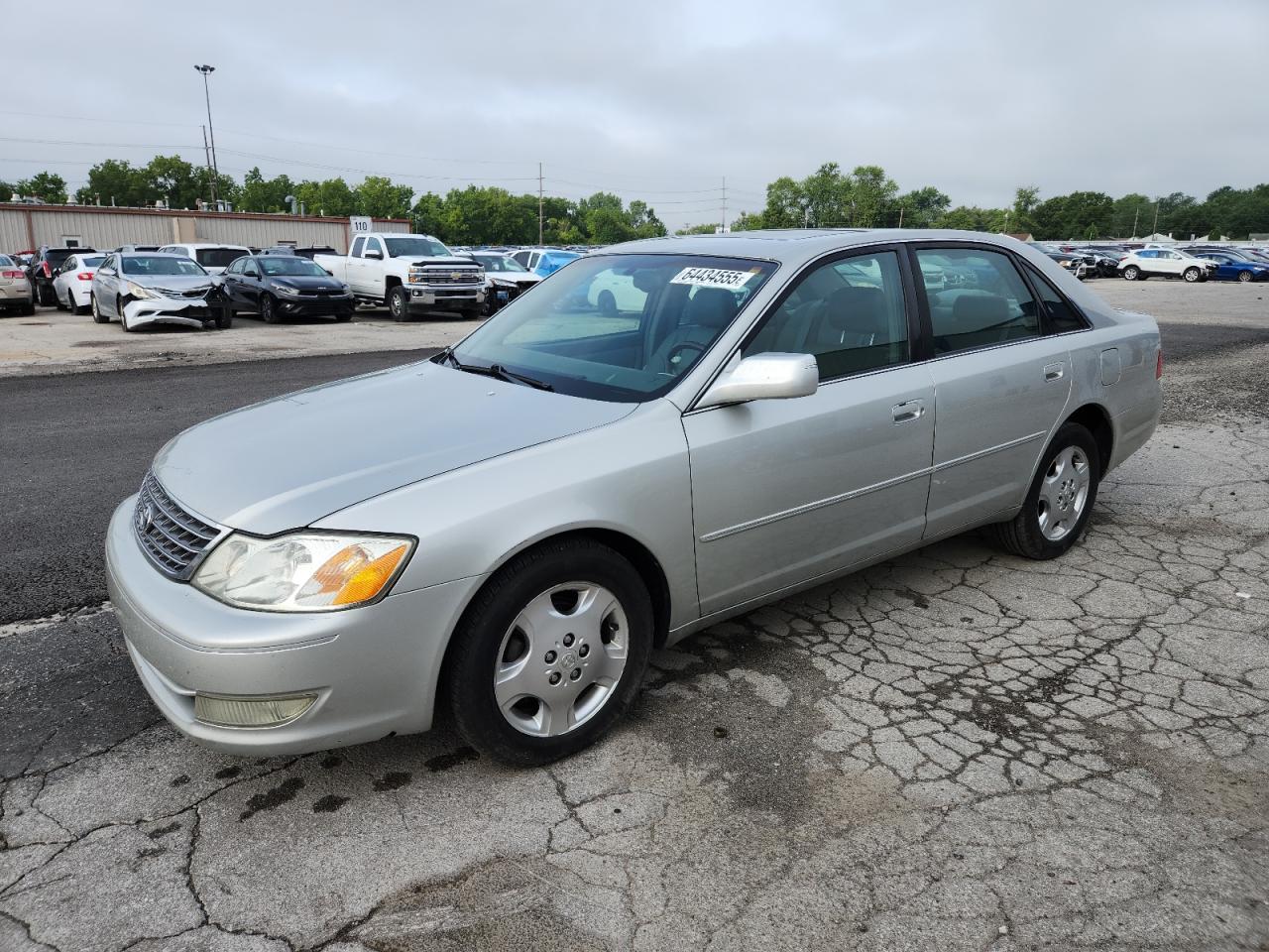 TOYOTA AVALON XL 2004