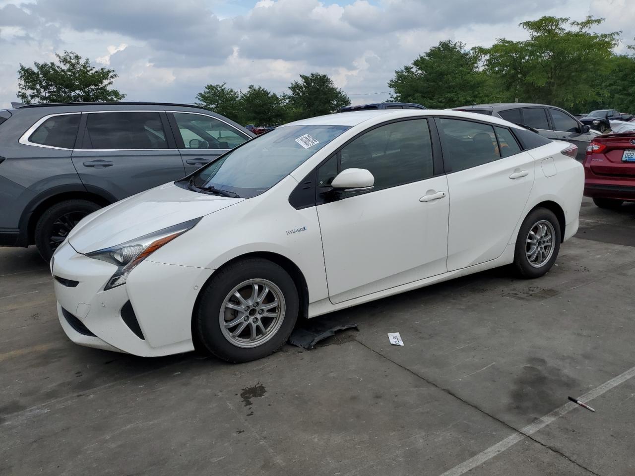 TOYOTA PRIUS 2018