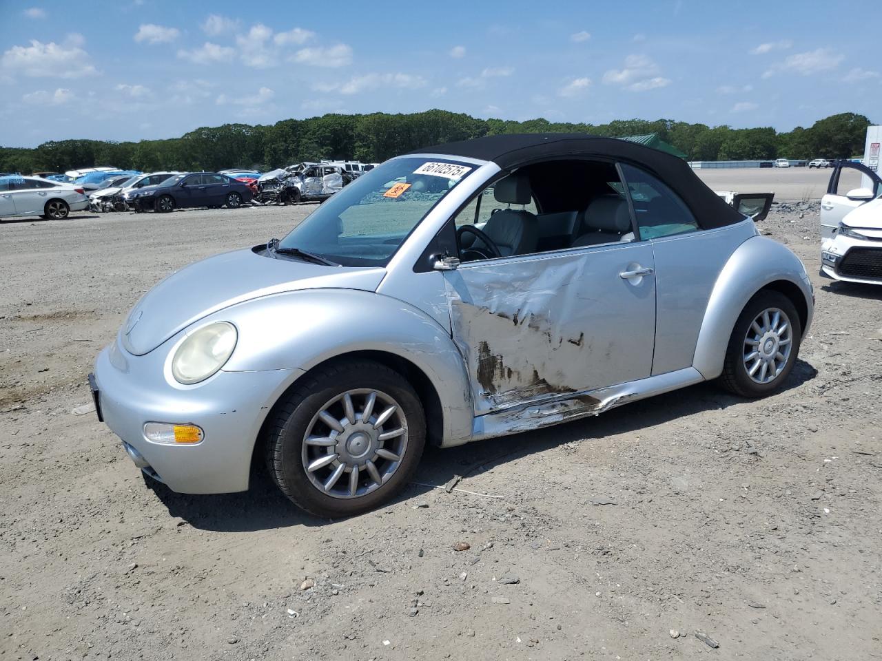VOLKSWAGEN NEW BEETLE 2005