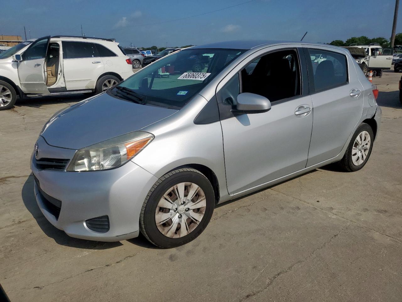 TOYOTA YARIS 2014