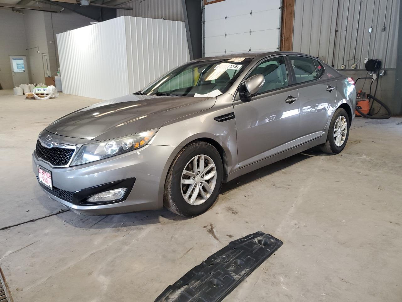 KIA OPTIMA LX 2012