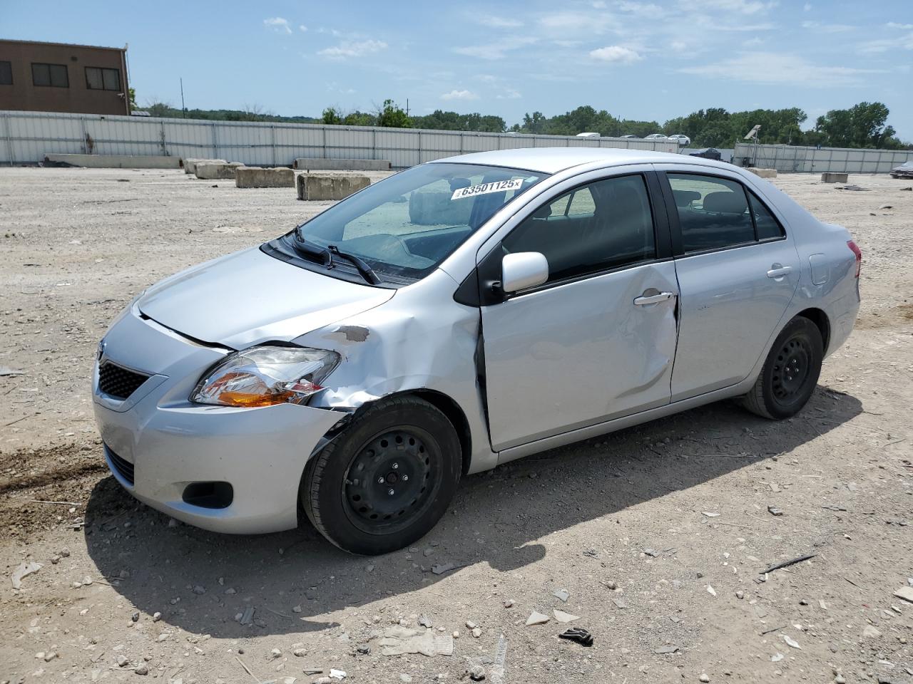 TOYOTA YARIS 2010