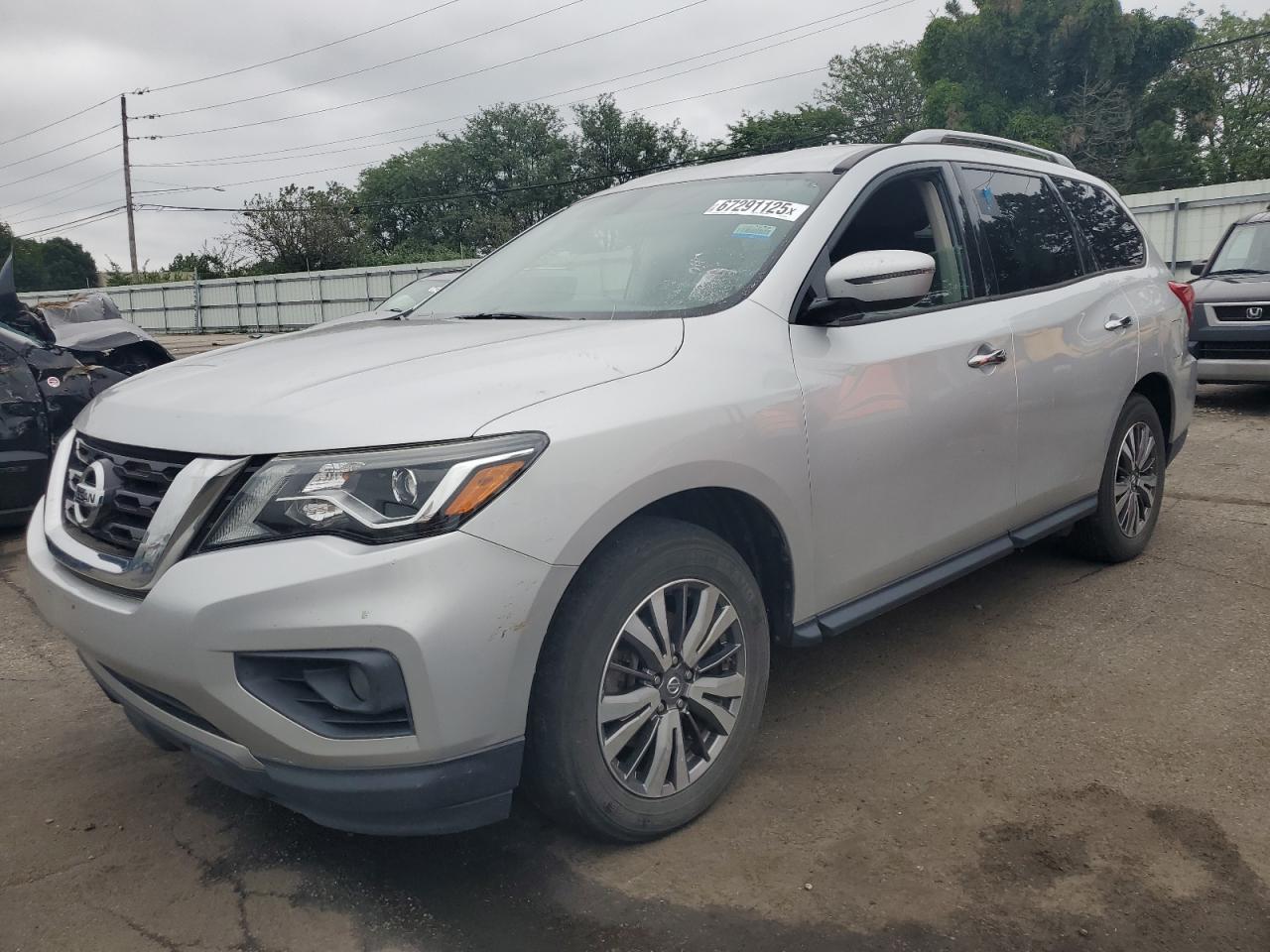 NISSAN PATHFINDER 2018