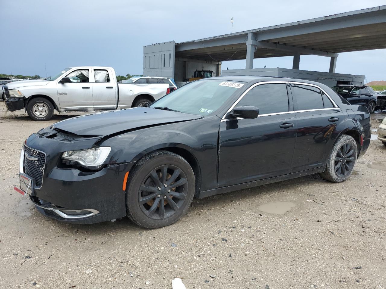 CHRYSLER 300 LIMITE 2015