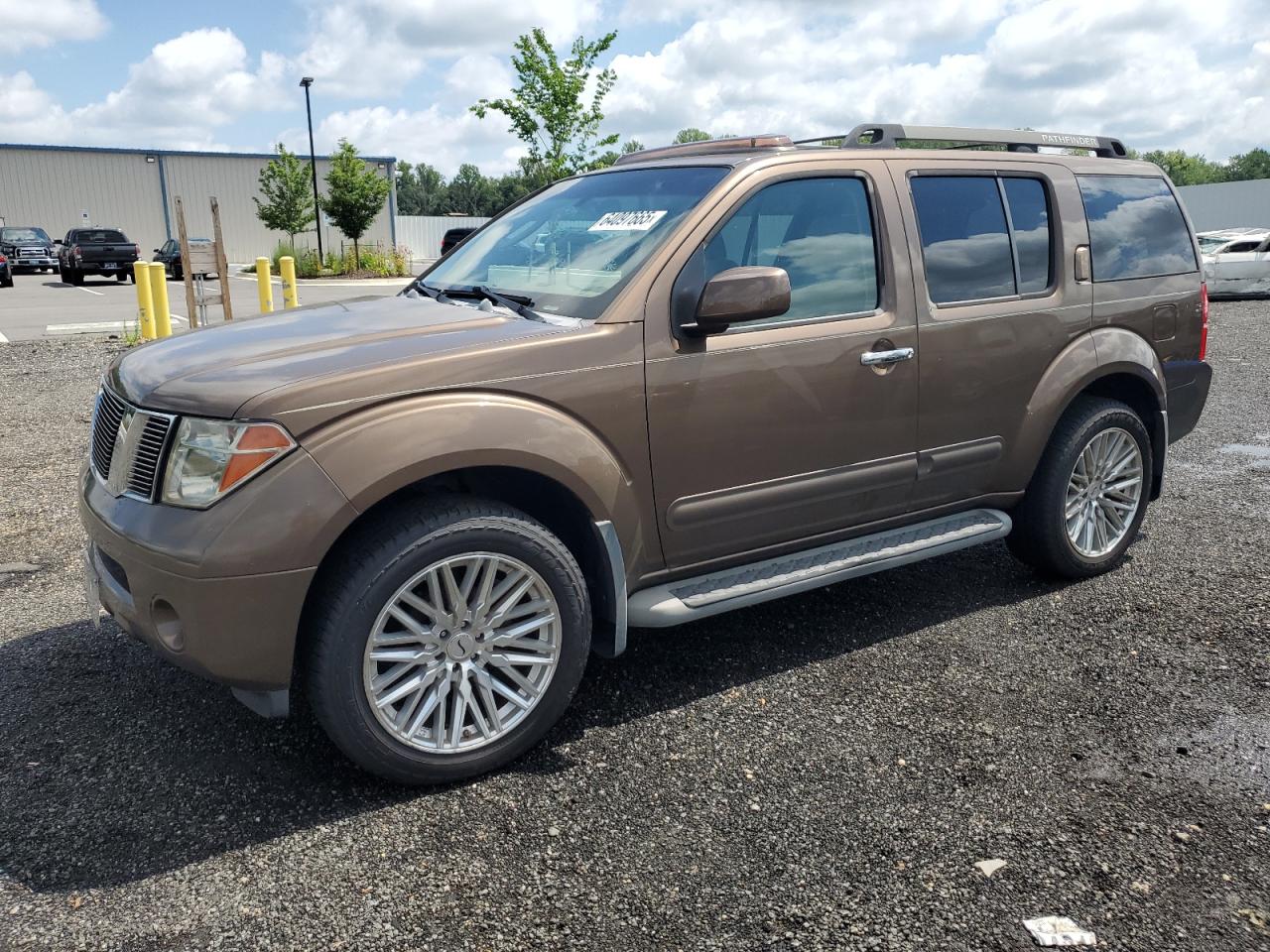 NISSAN PATHFINDER 2005