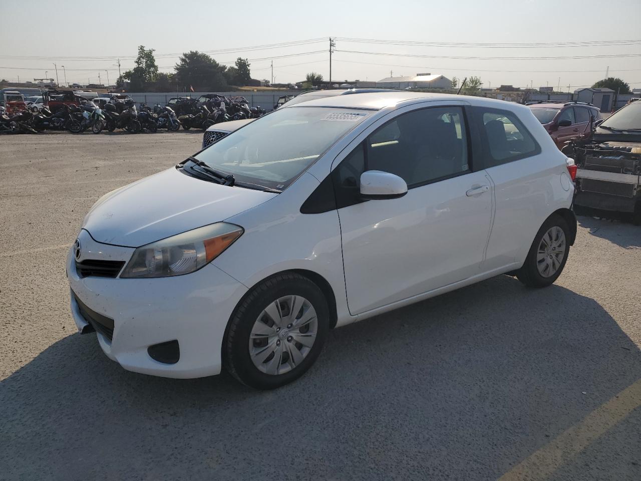 TOYOTA YARIS 2014