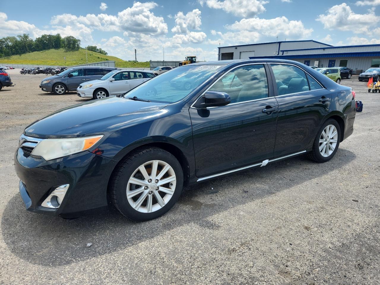TOYOTA CAMRY BASE 2012