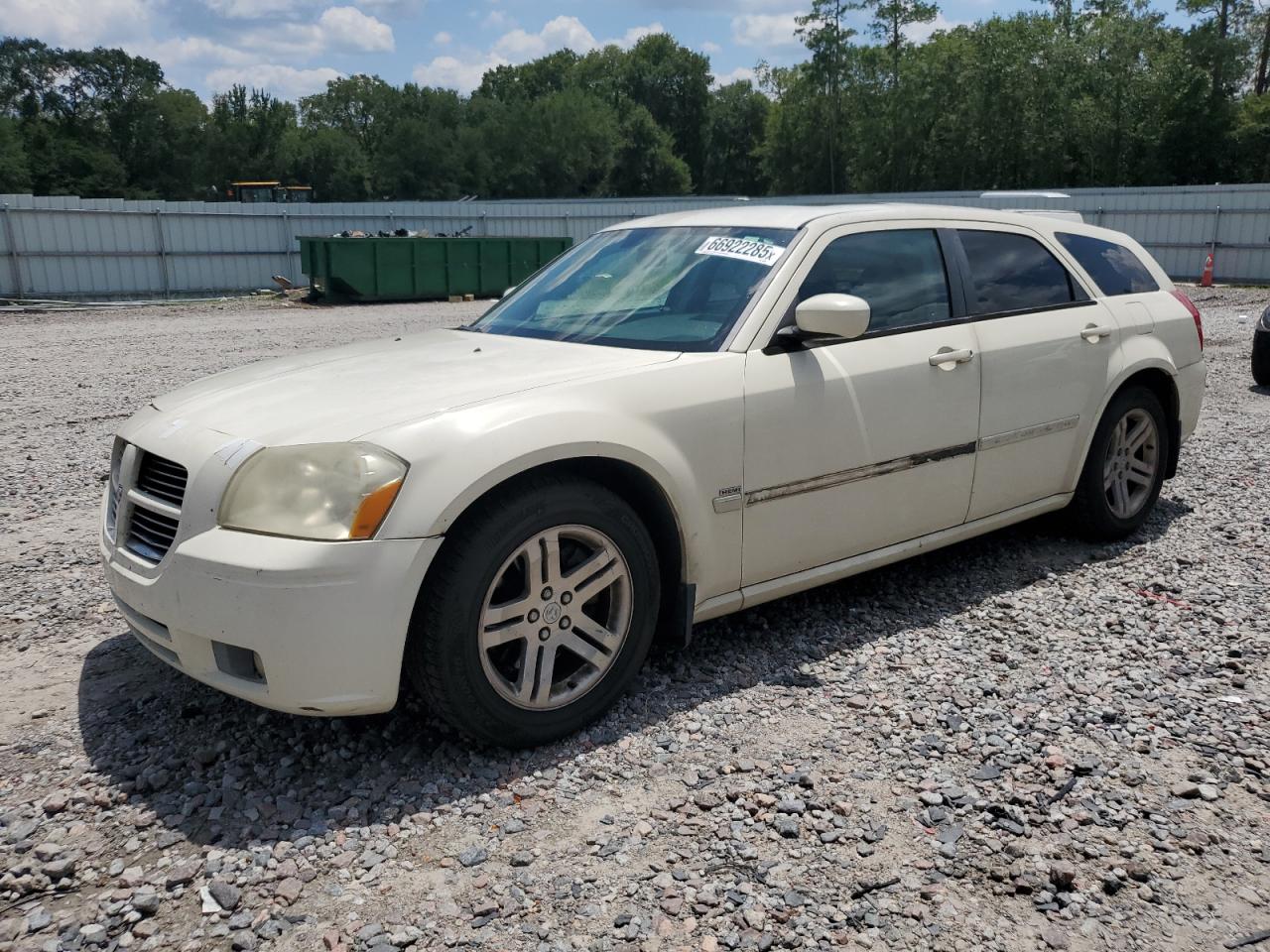 DODGE MAGNUM R/T 2005