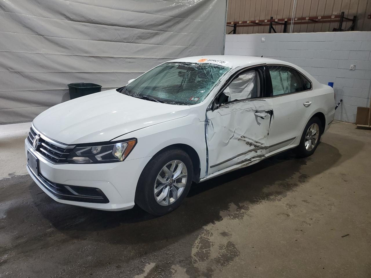 VOLKSWAGEN PASSAT S 2016