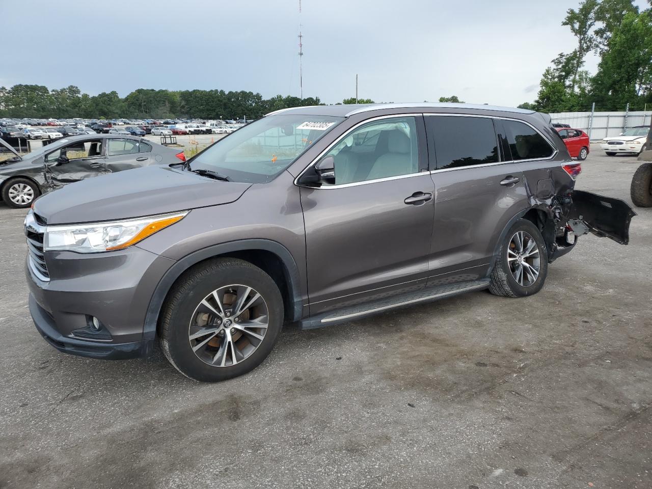 TOYOTA HIGHLANDER 2016