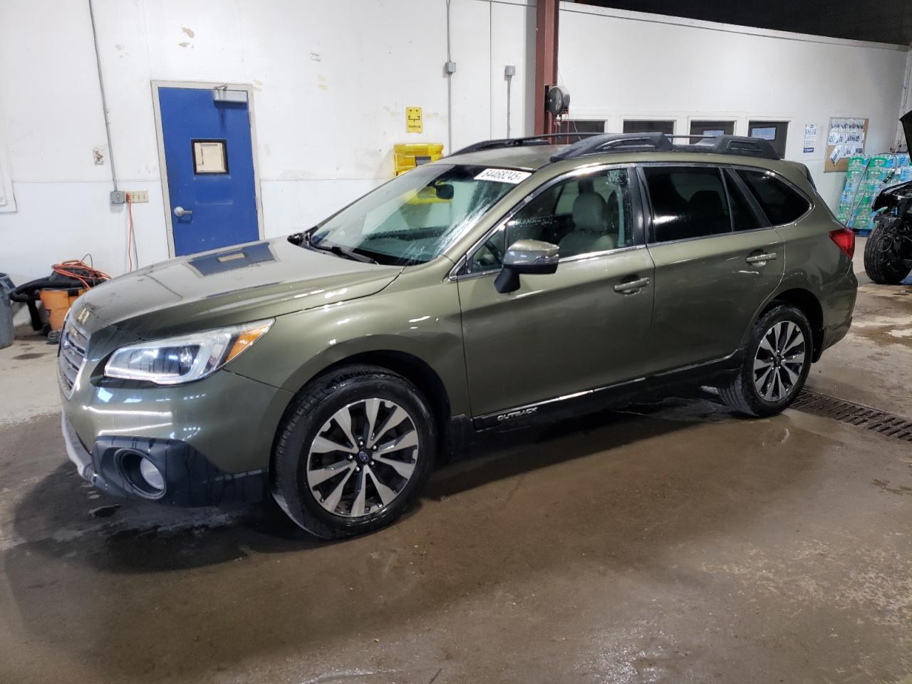 SUBARU OUTBACK 2. 2015