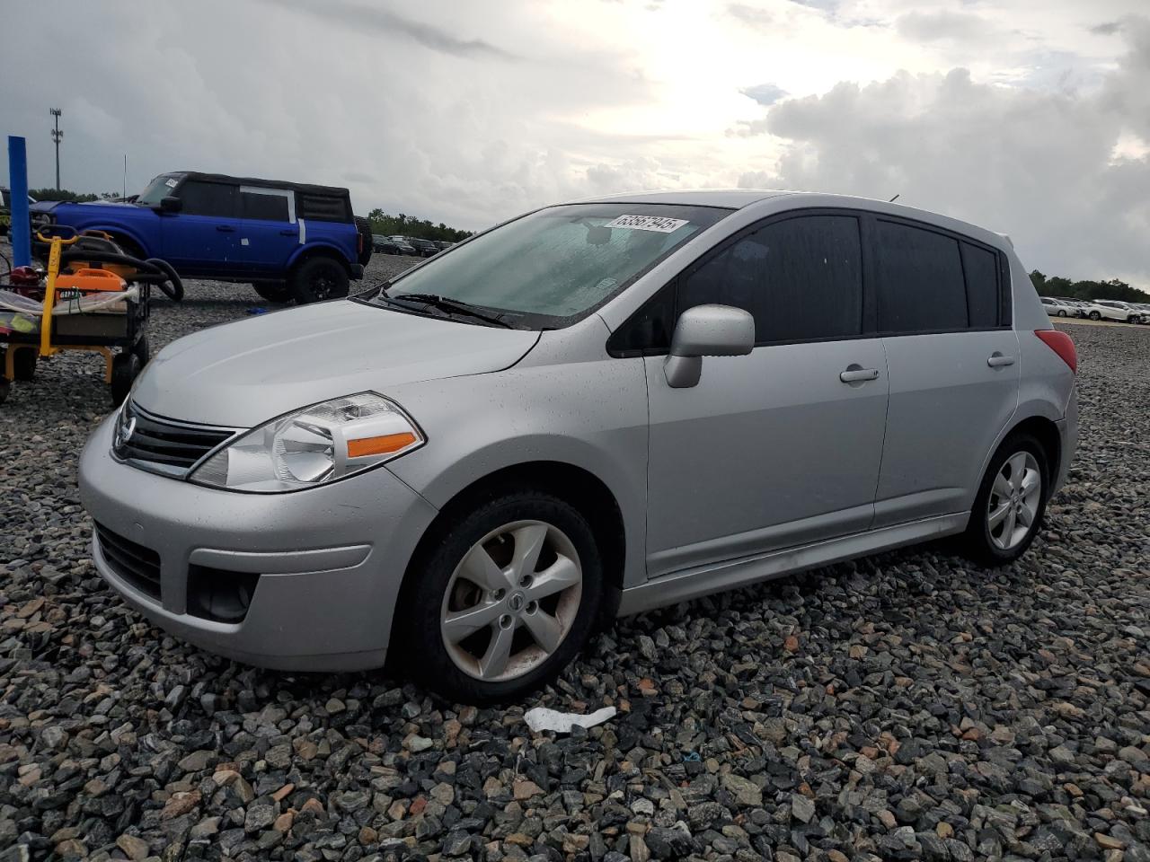 NISSAN VERSA S 2010