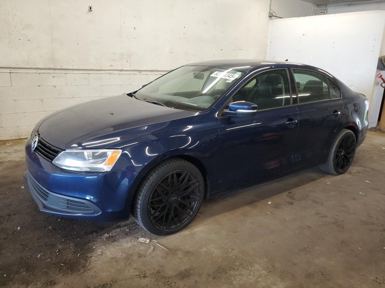 VOLKSWAGEN JETTA SE 2014