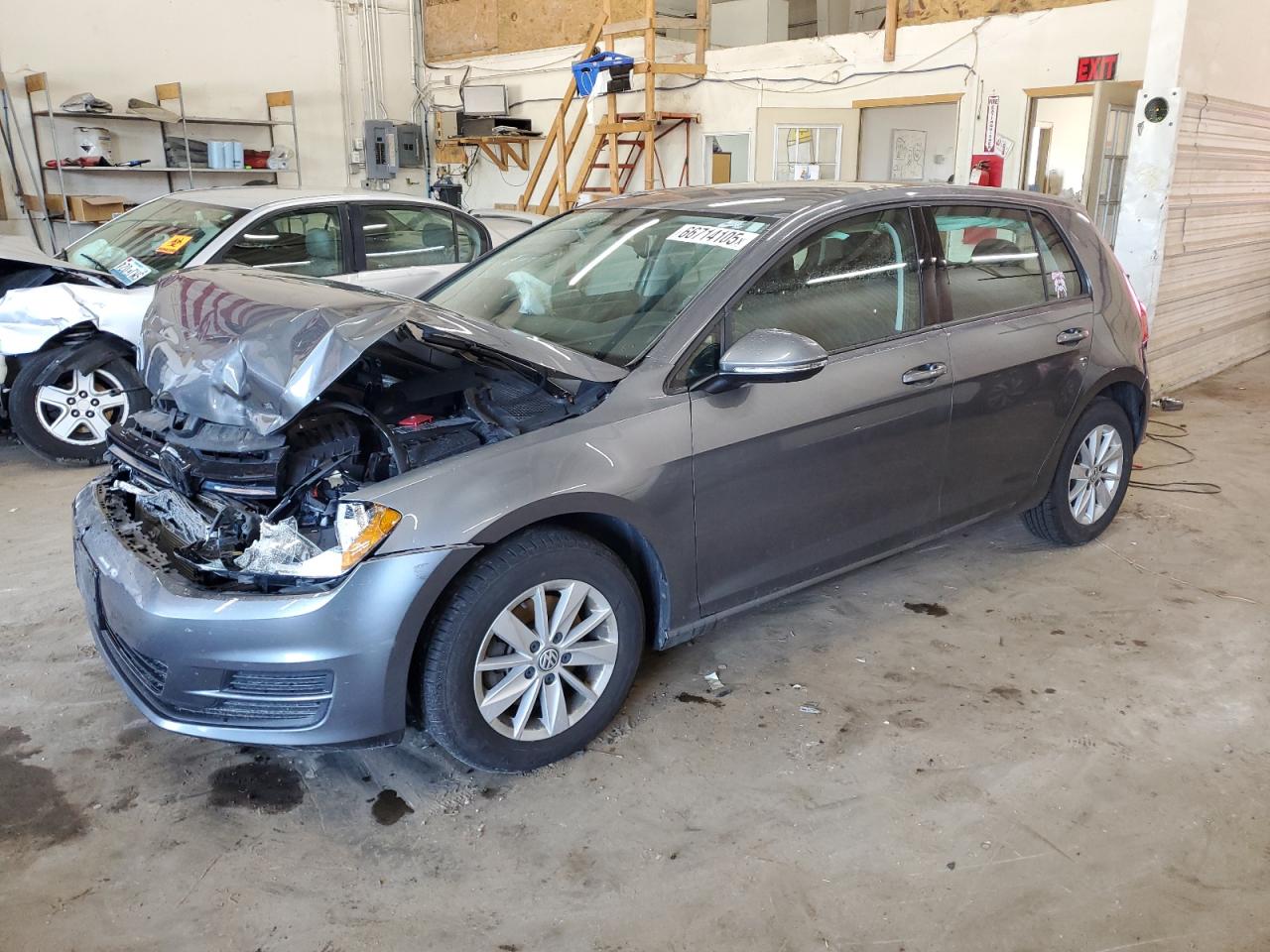 VOLKSWAGEN GOLF 2015