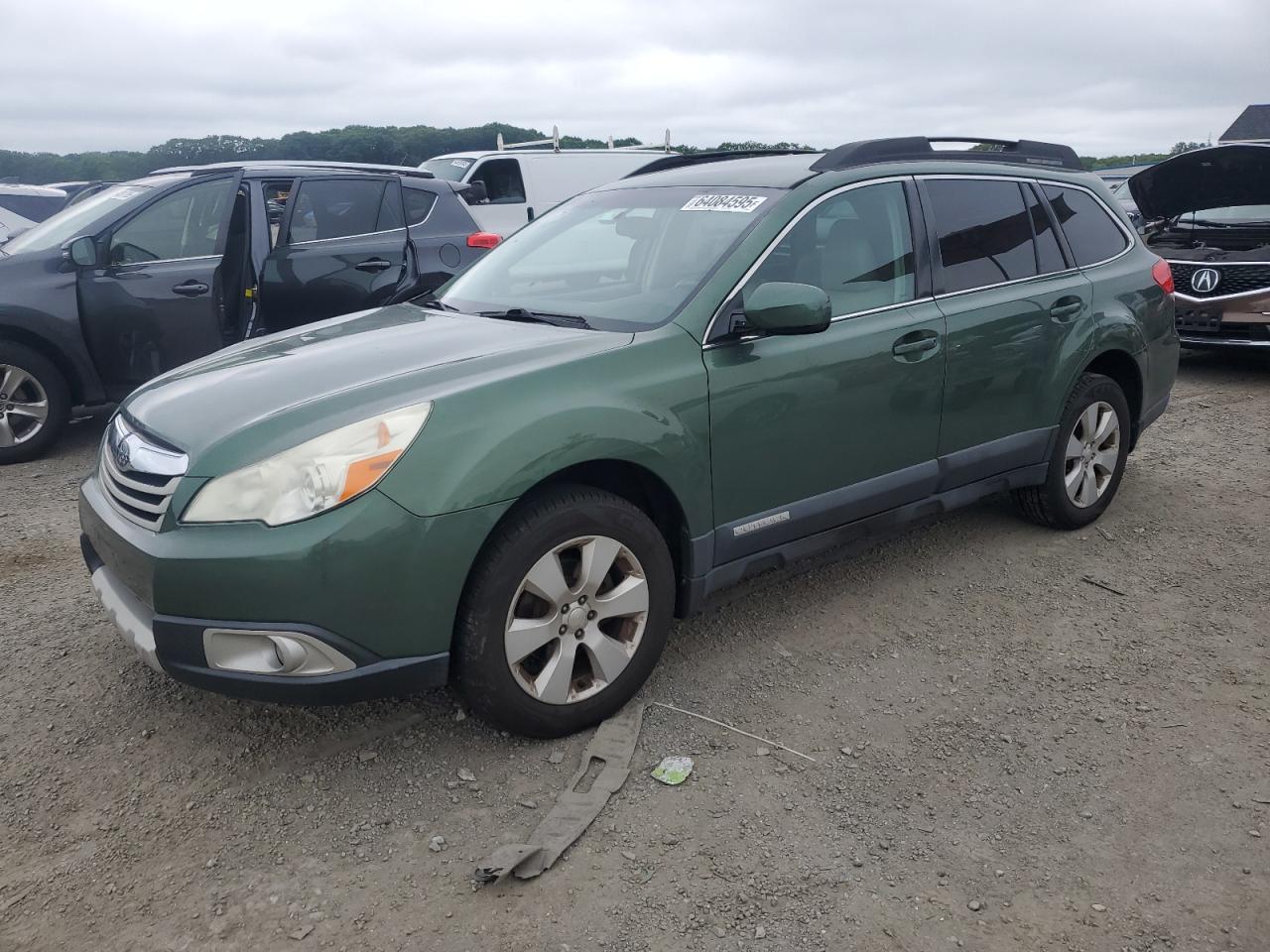 SUBARU OUTBACK 2. 2010