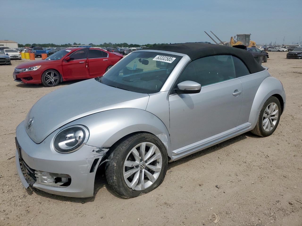 VOLKSWAGEN BEETLE 2013
