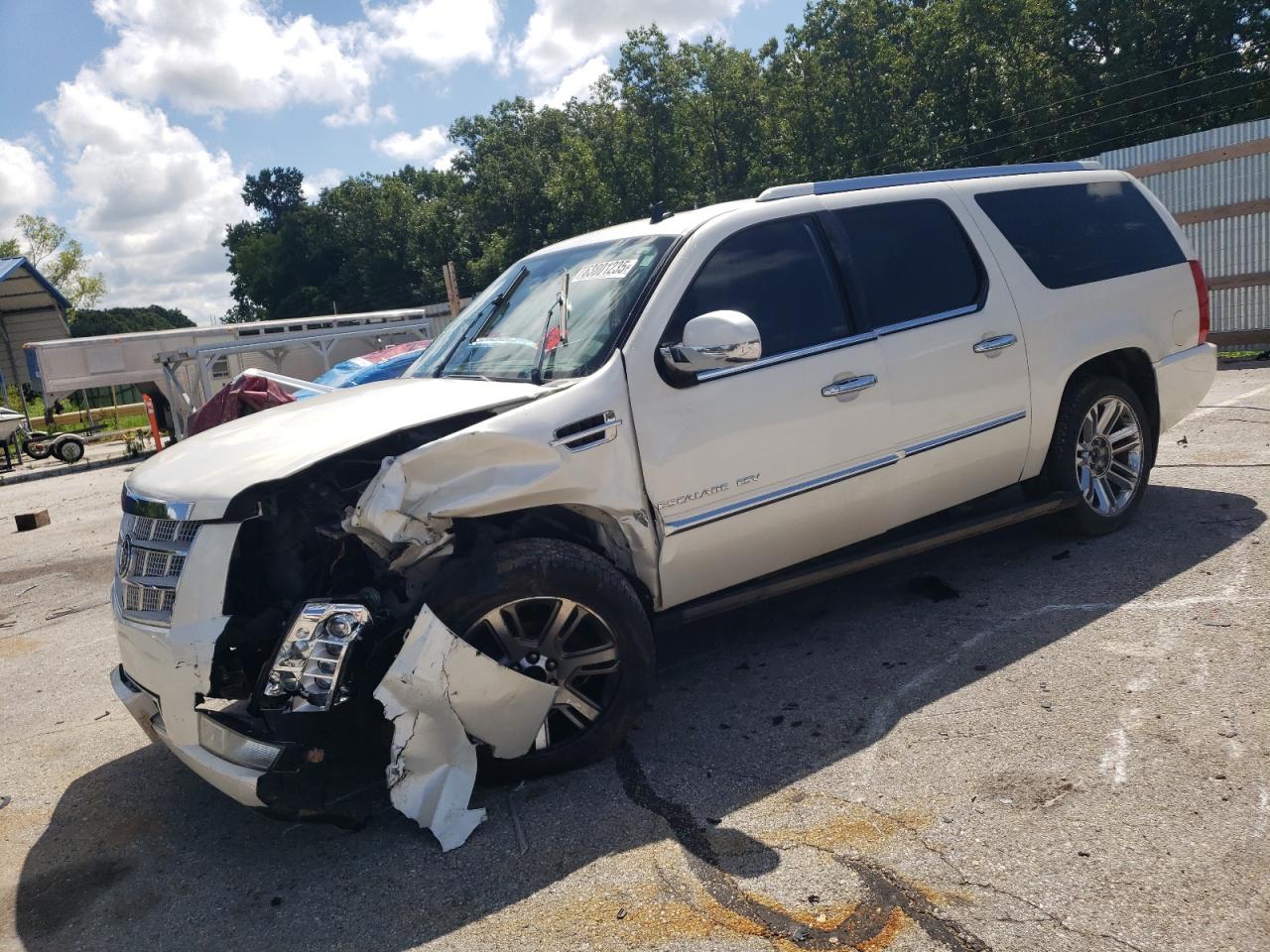 CADILLAC ESCALADE ESV PLATINUM 2012