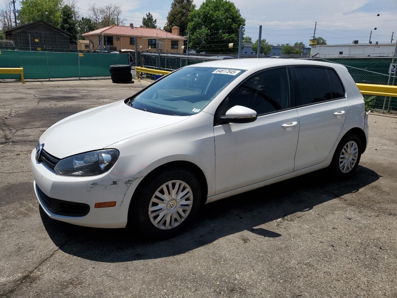 VOLKSWAGEN GOLF 2014