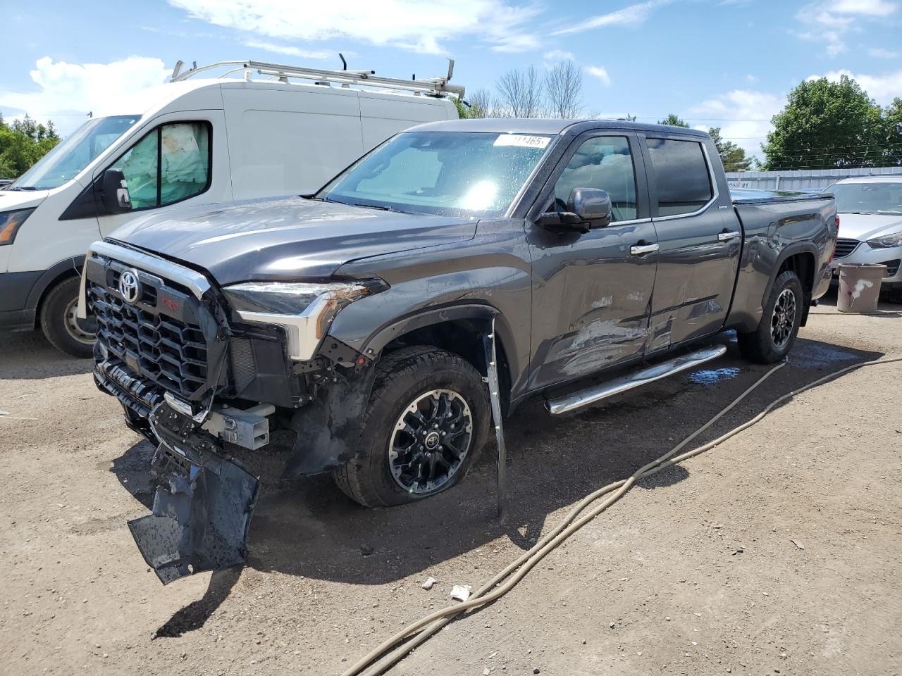 TOYOTA TUNDRA CRE 2024