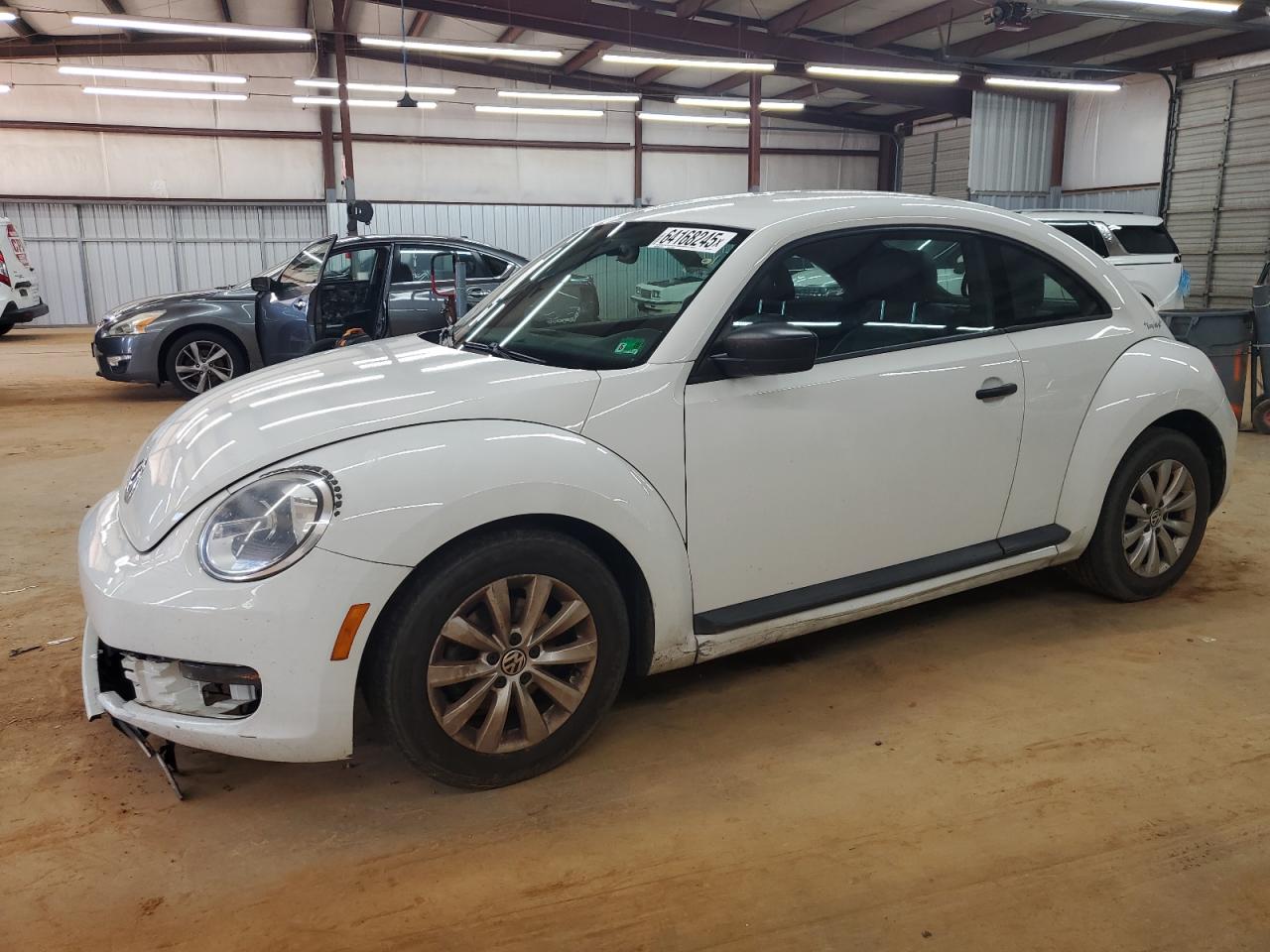 VOLKSWAGEN BEETLE 1.8 2015