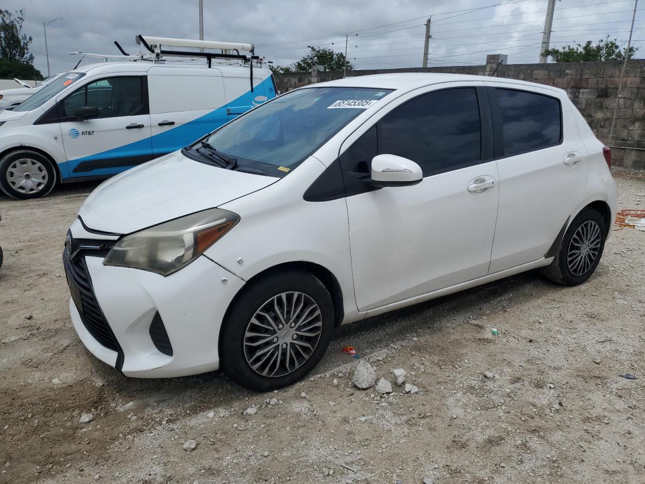 TOYOTA YARIS L 2016