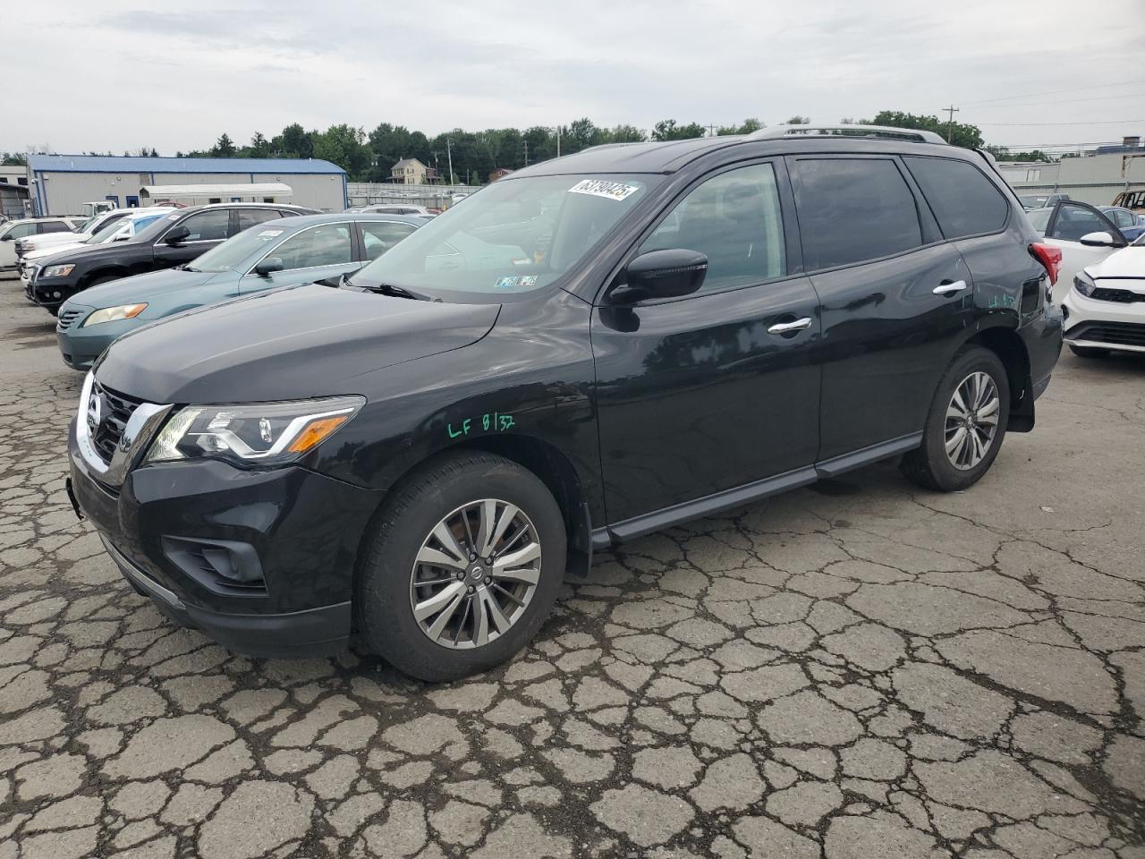 NISSAN PATHFINDER 2019