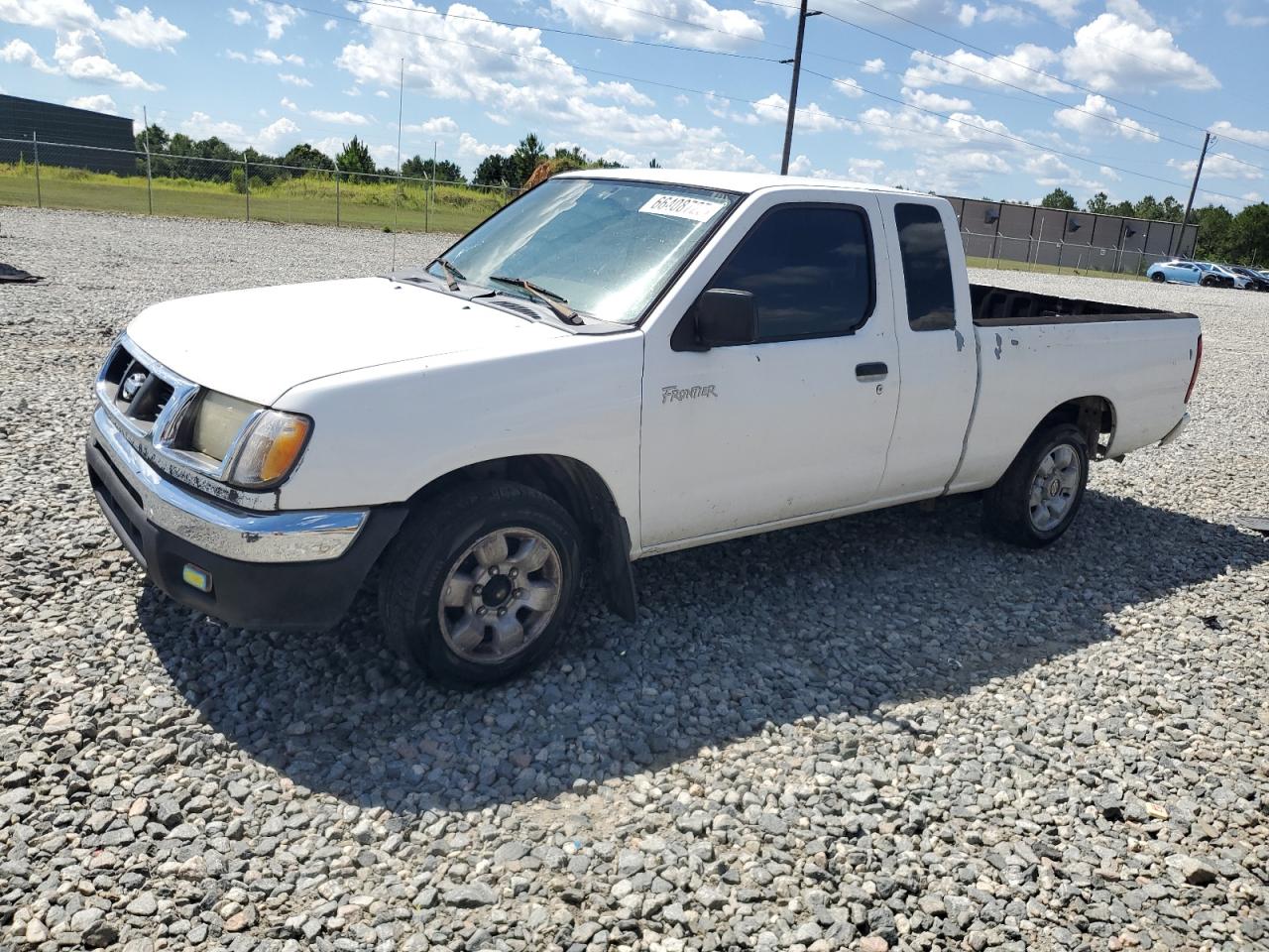 NISSAN FRONTIER K 2000