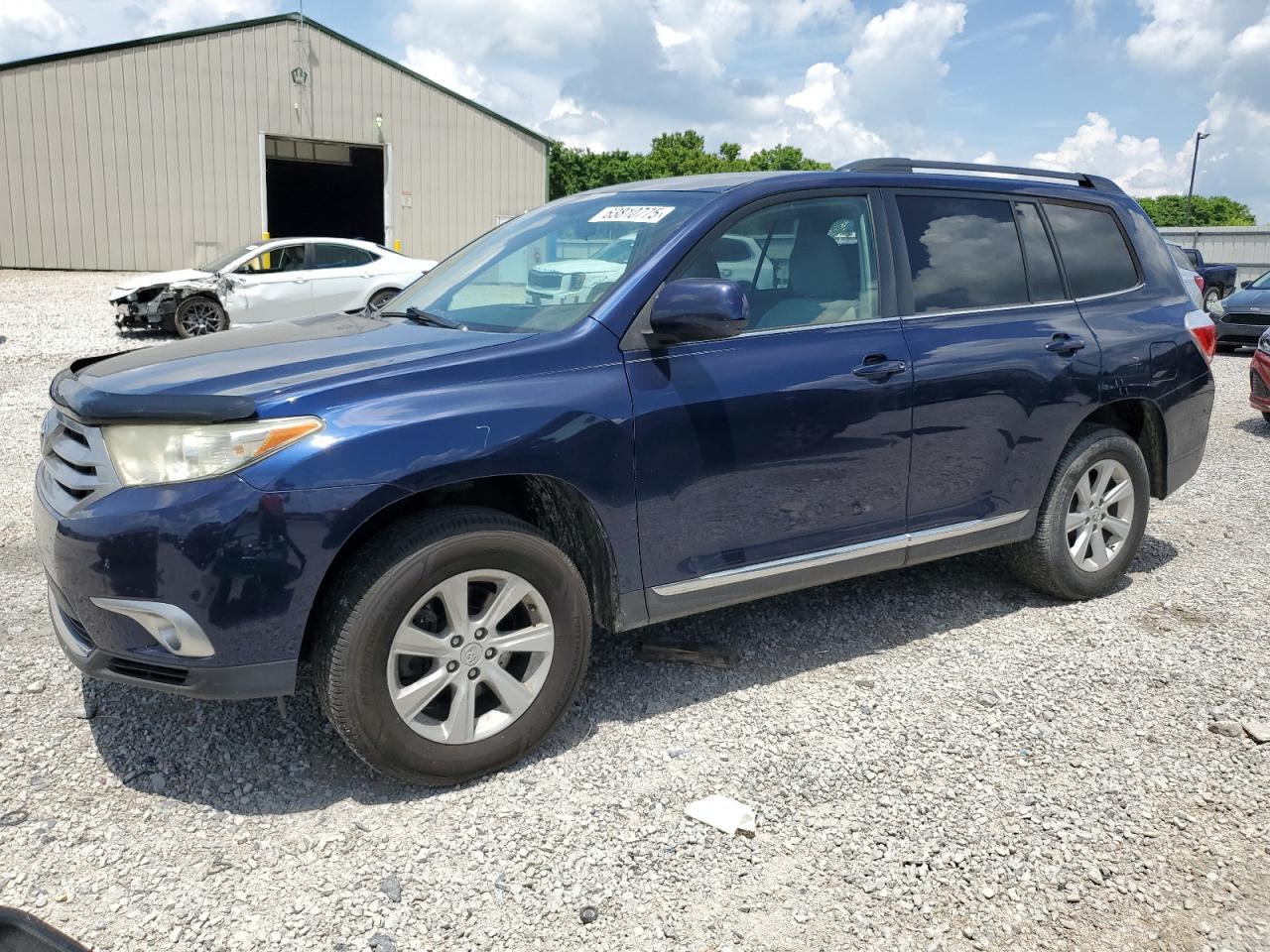 TOYOTA HIGHLANDER 2013