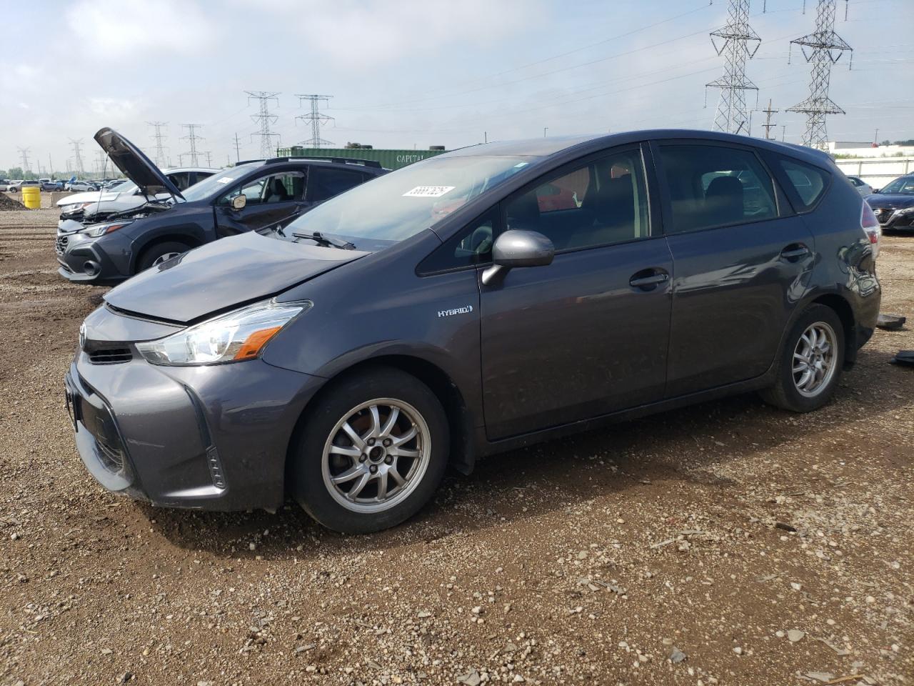 TOYOTA PRIUS V 2017