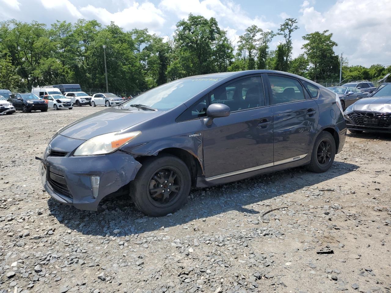 TOYOTA PRIUS 2013