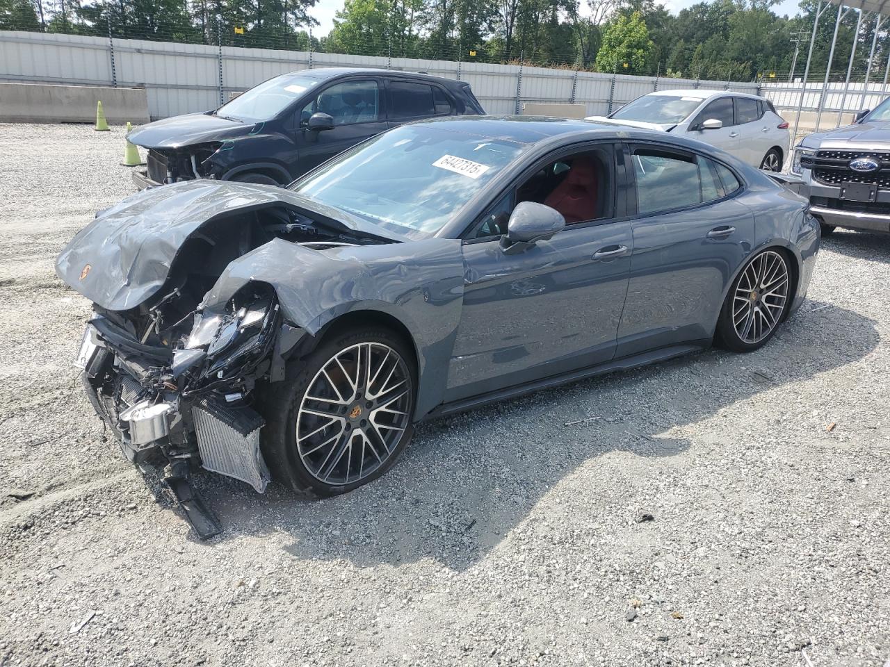 PORSCHE PANAMERA B 2025