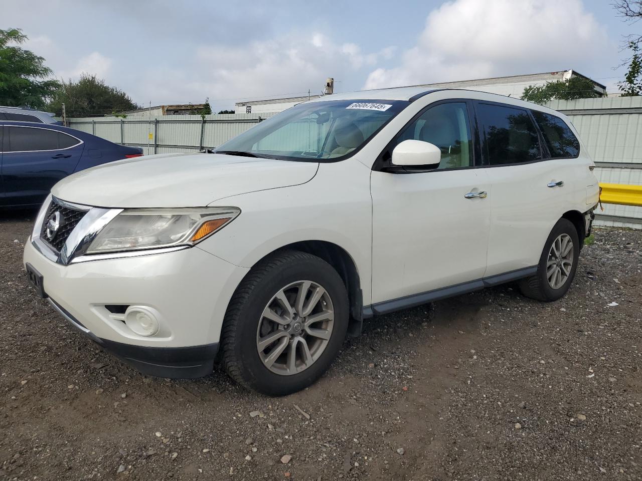 NISSAN PATHFINDER 2015