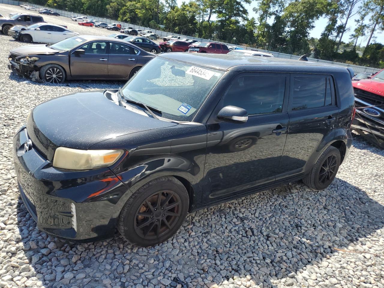 TOYOTA SCION XB 2013