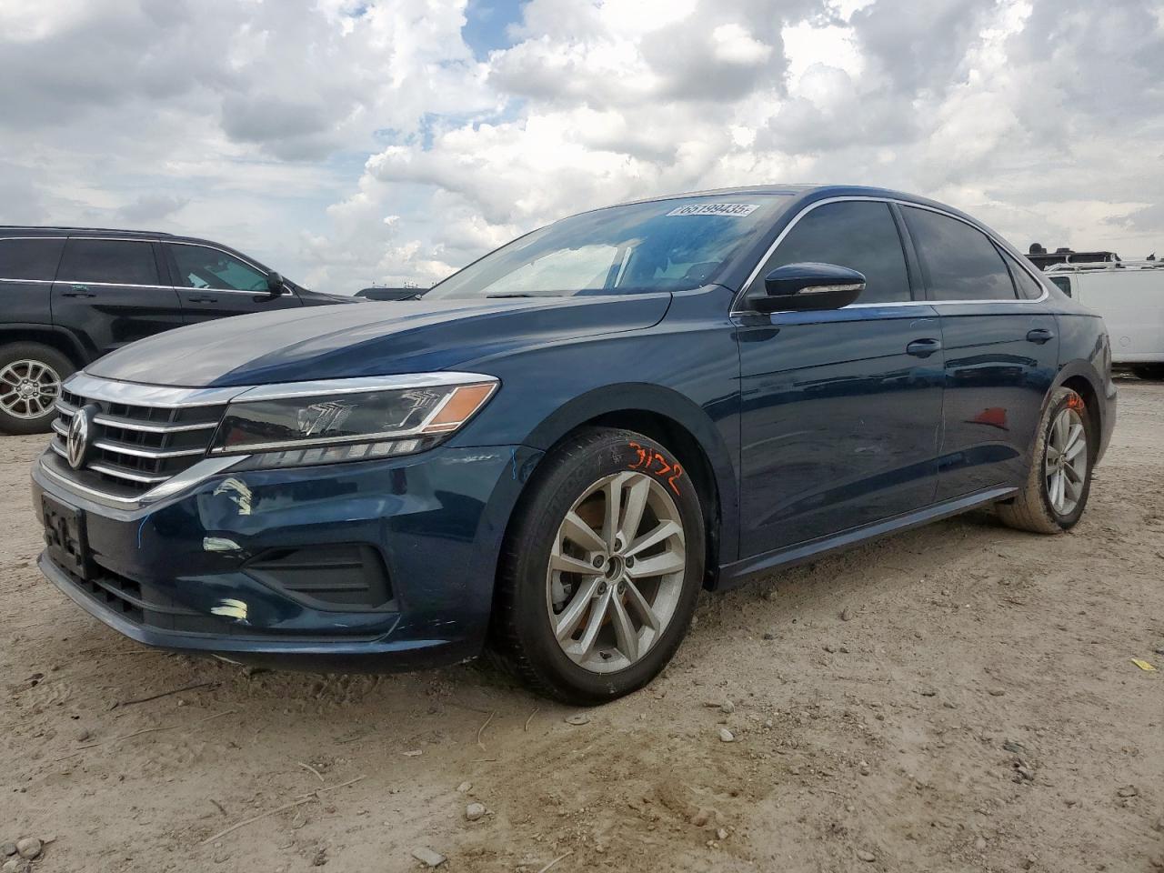 VOLKSWAGEN PASSAT SE 2020